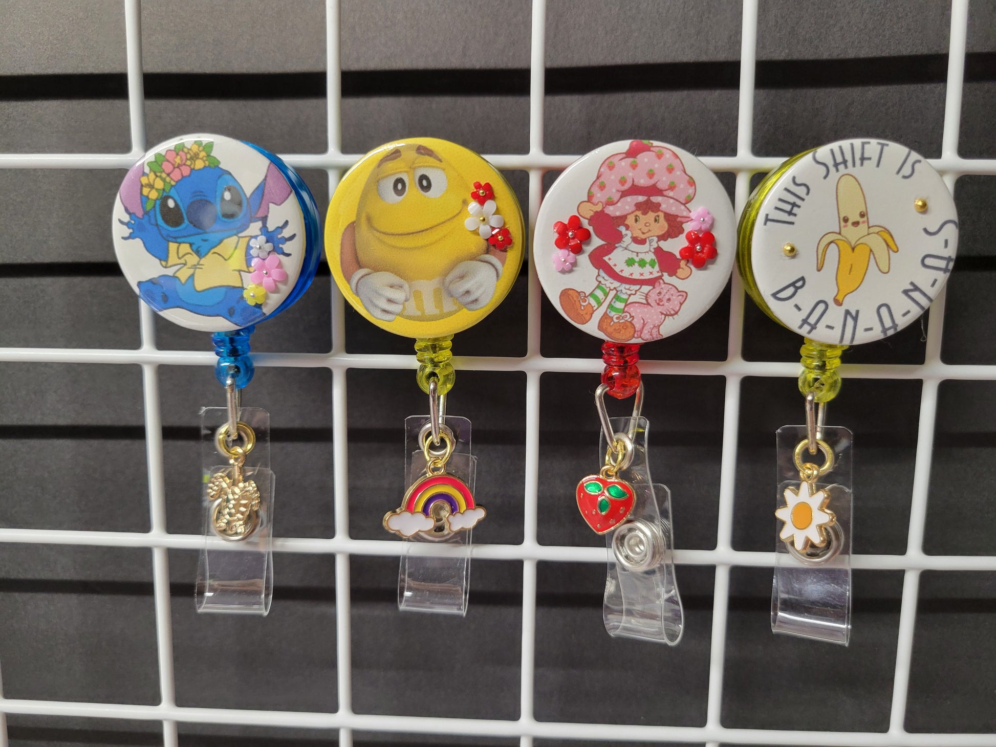 Custom Badge Reels